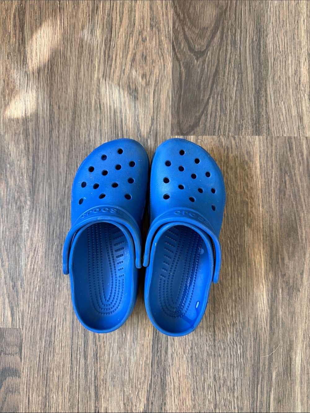 CROCS Kids Classic Clogs in Royal Blue